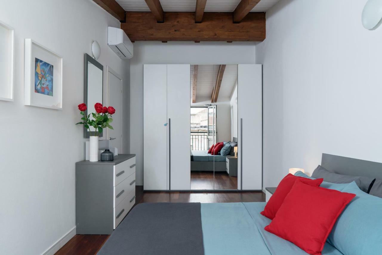 Large Apartment In Milan Center Exterior foto